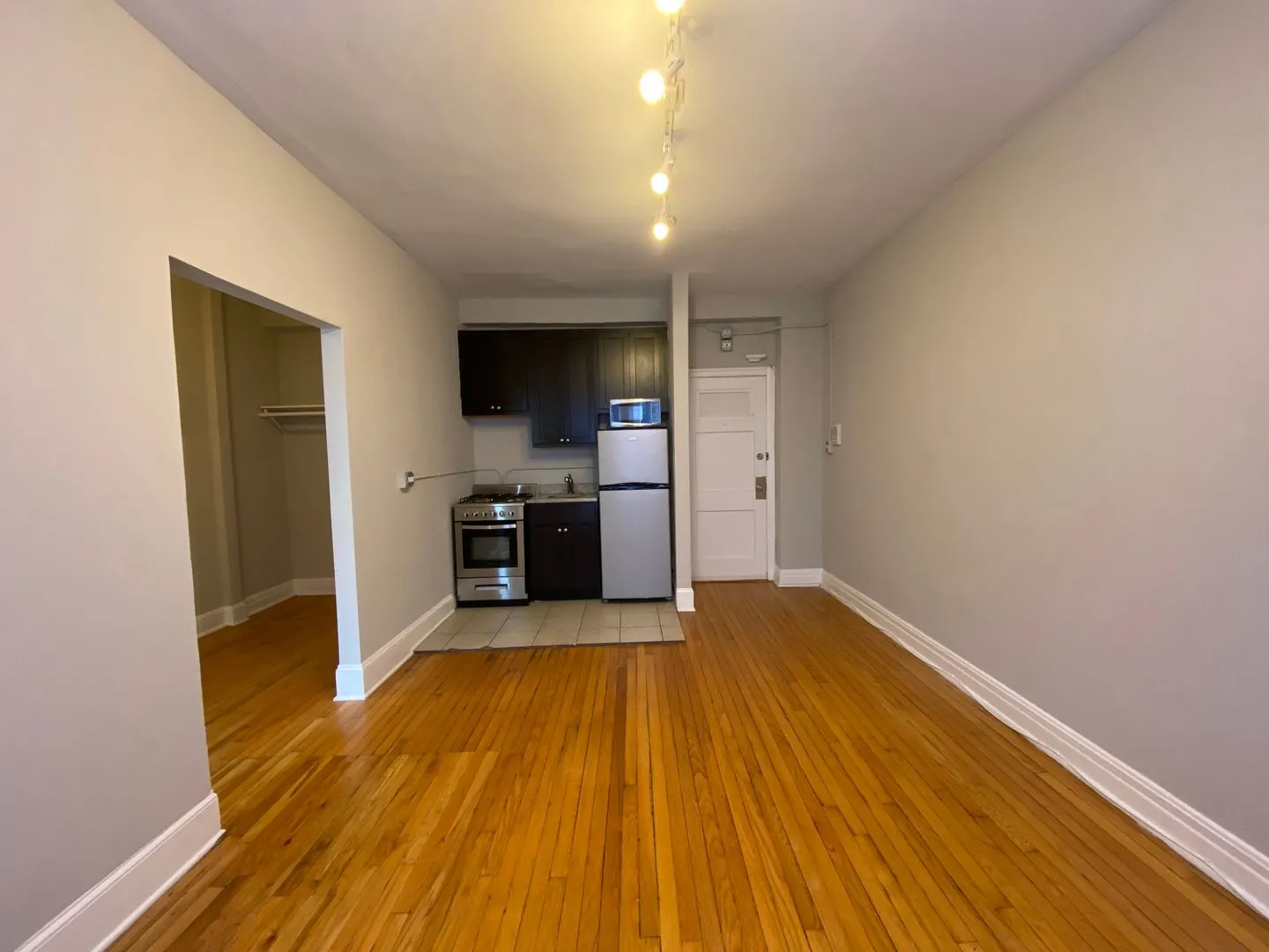 1204 W Granville Ave, , 60660, USA 60660-unit#213-Chicago-IL
