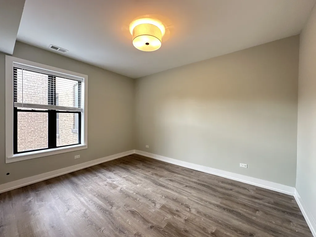 1142 Maple Ave, ,  60202, USA 60202-unit#3-Evanston-IL