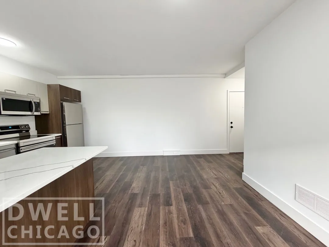 1553 W Hollywood Ave, ,  60660, USA 60660-unit#303-Chicago-IL