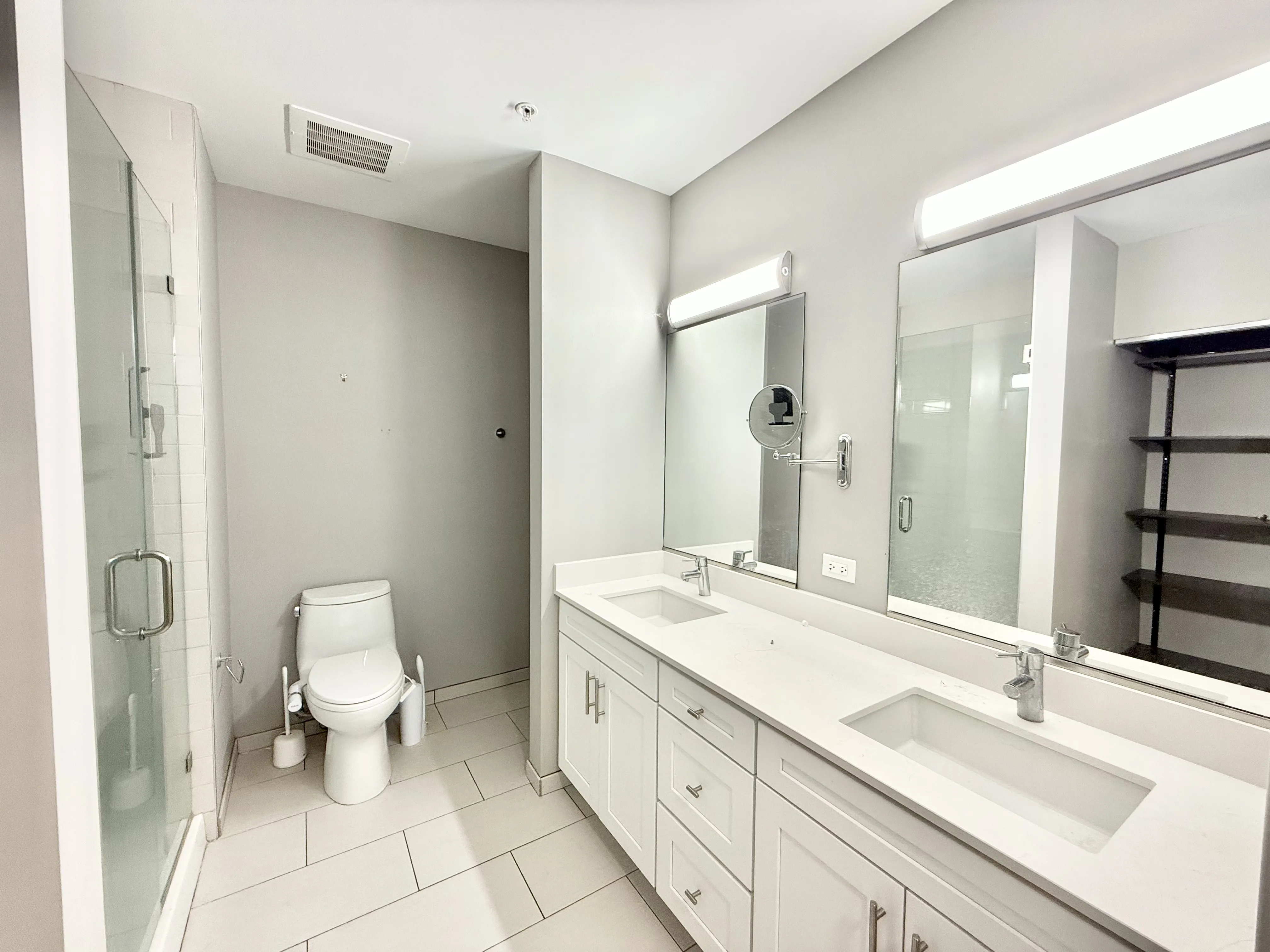 1900 W Lawrence Ave, , 60640, USA 60640-unit#211-Chicago-IL