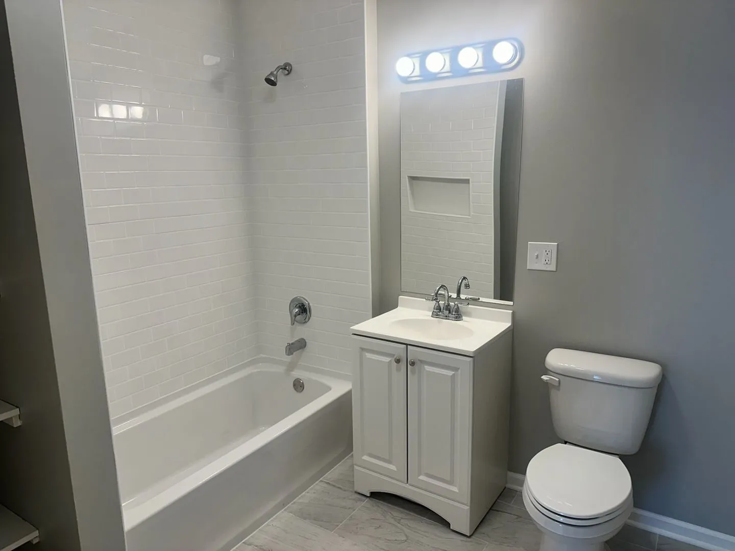 2494 St Johns Ave, ,  60035, USA 60035-unit#1SW-Highland Park-IL