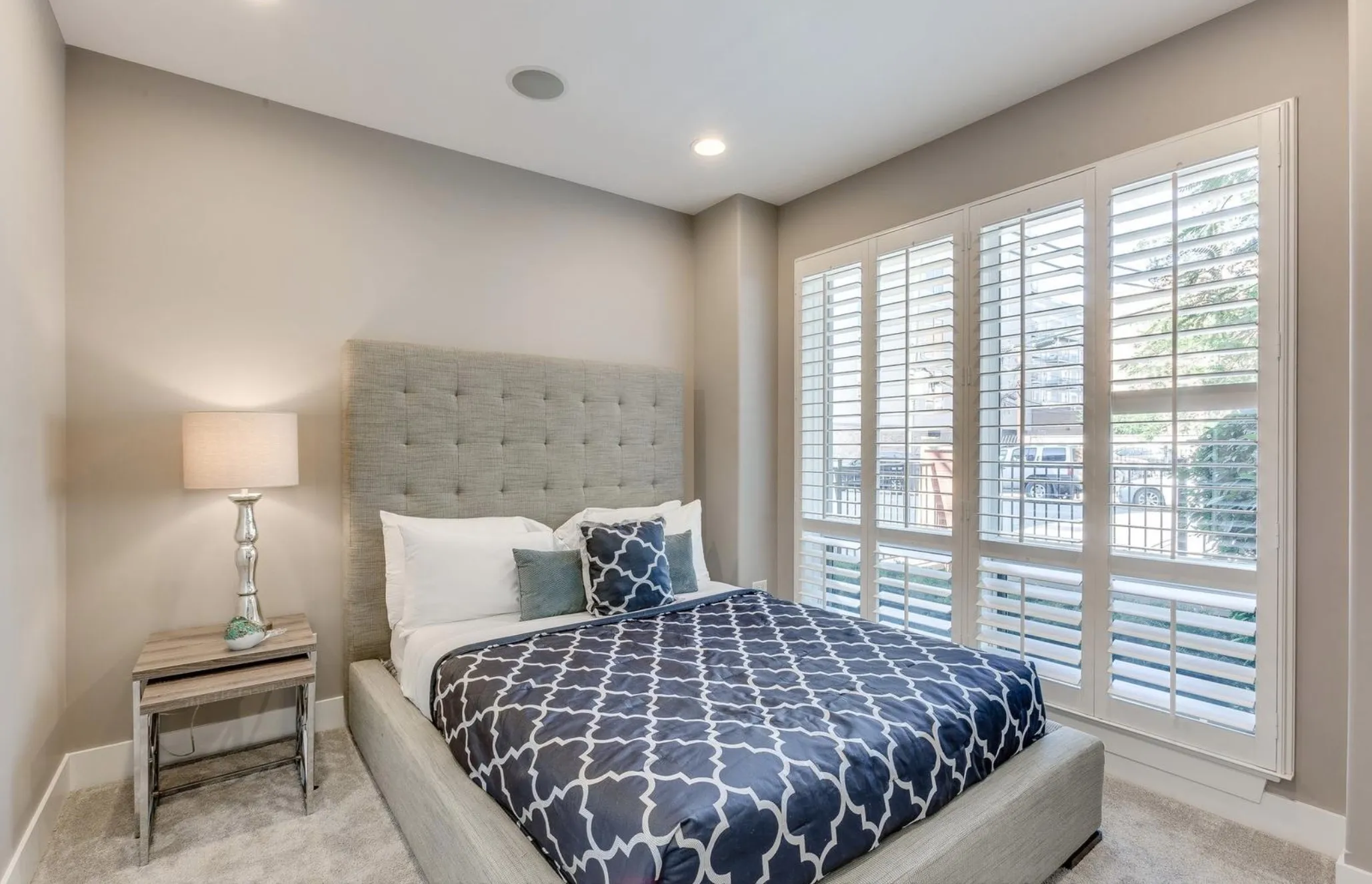 111 S Aberdeen St   60607 60607-Chicago-IL
