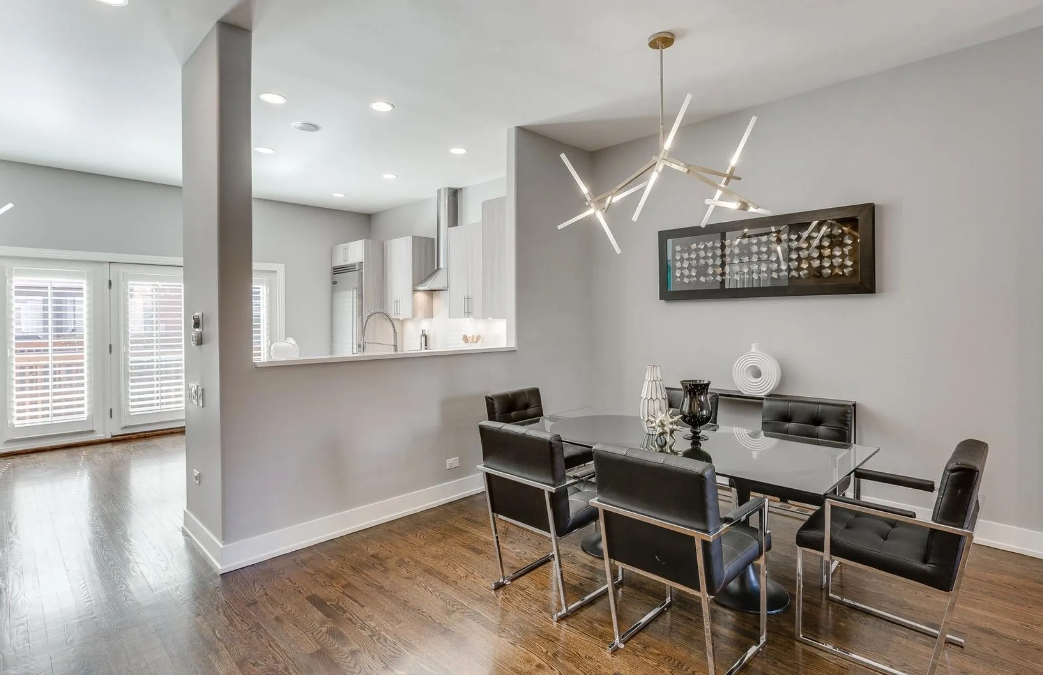 111 S Aberdeen St   60607 60607-Chicago-IL