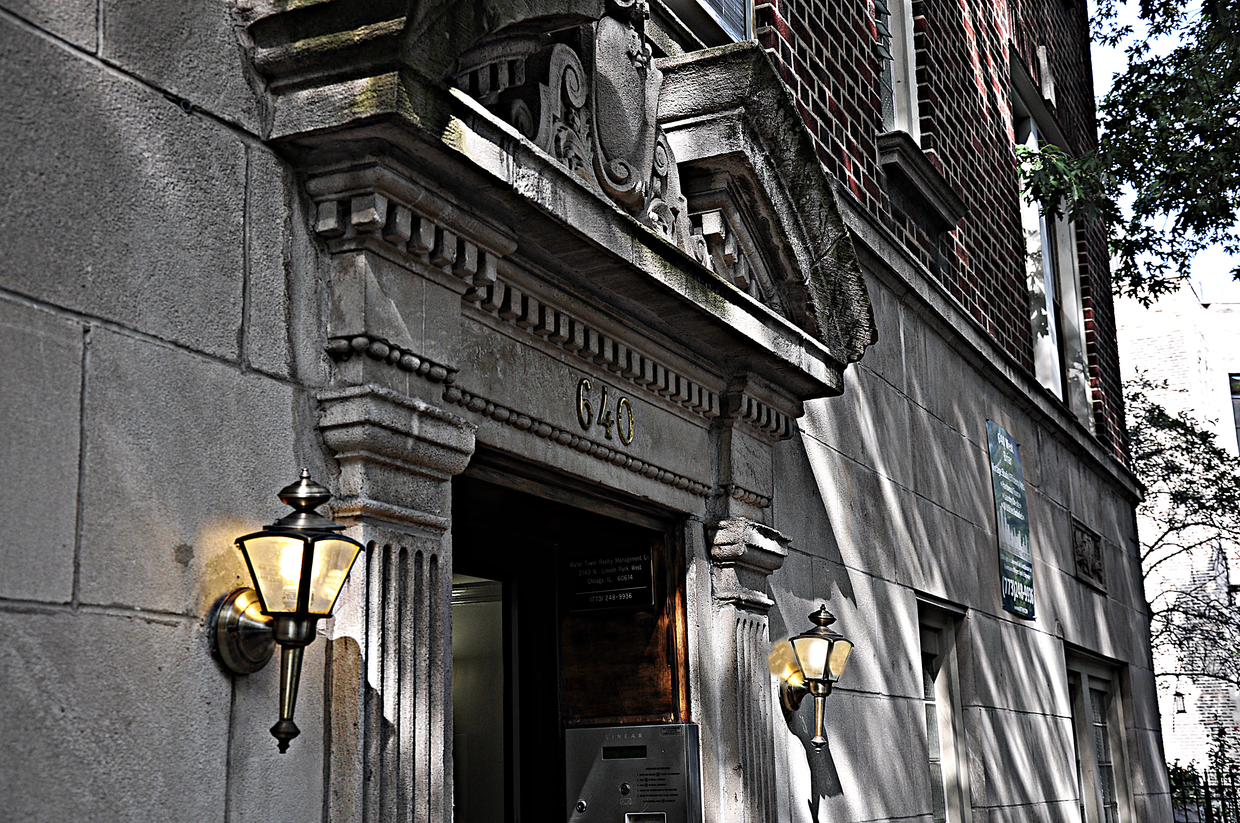 640 W Briar Pl 60657 60657-unit#108-Chicago-IL