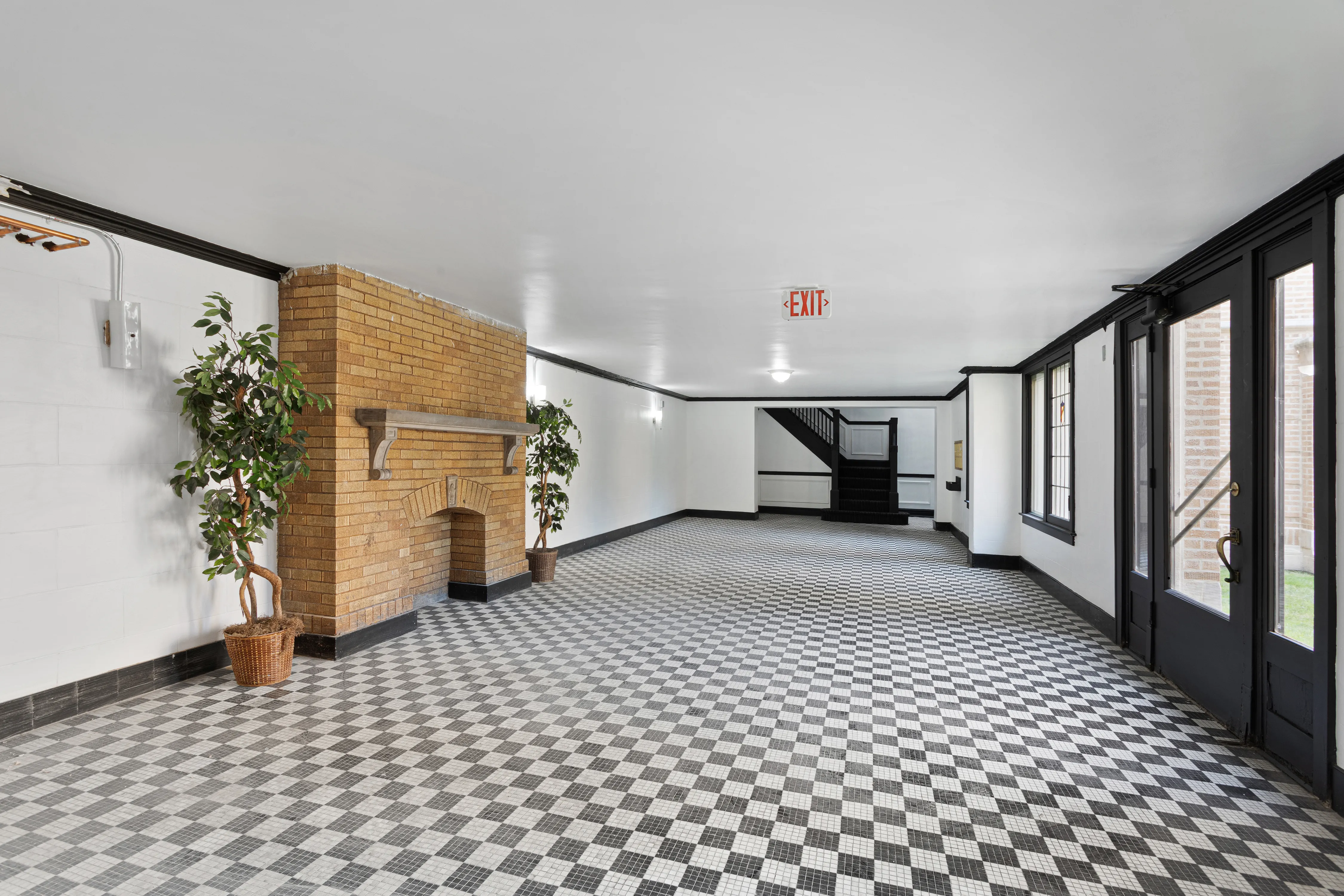 1627 W Chase Ave 60626 60626-The Chase Court-Chicago-IL