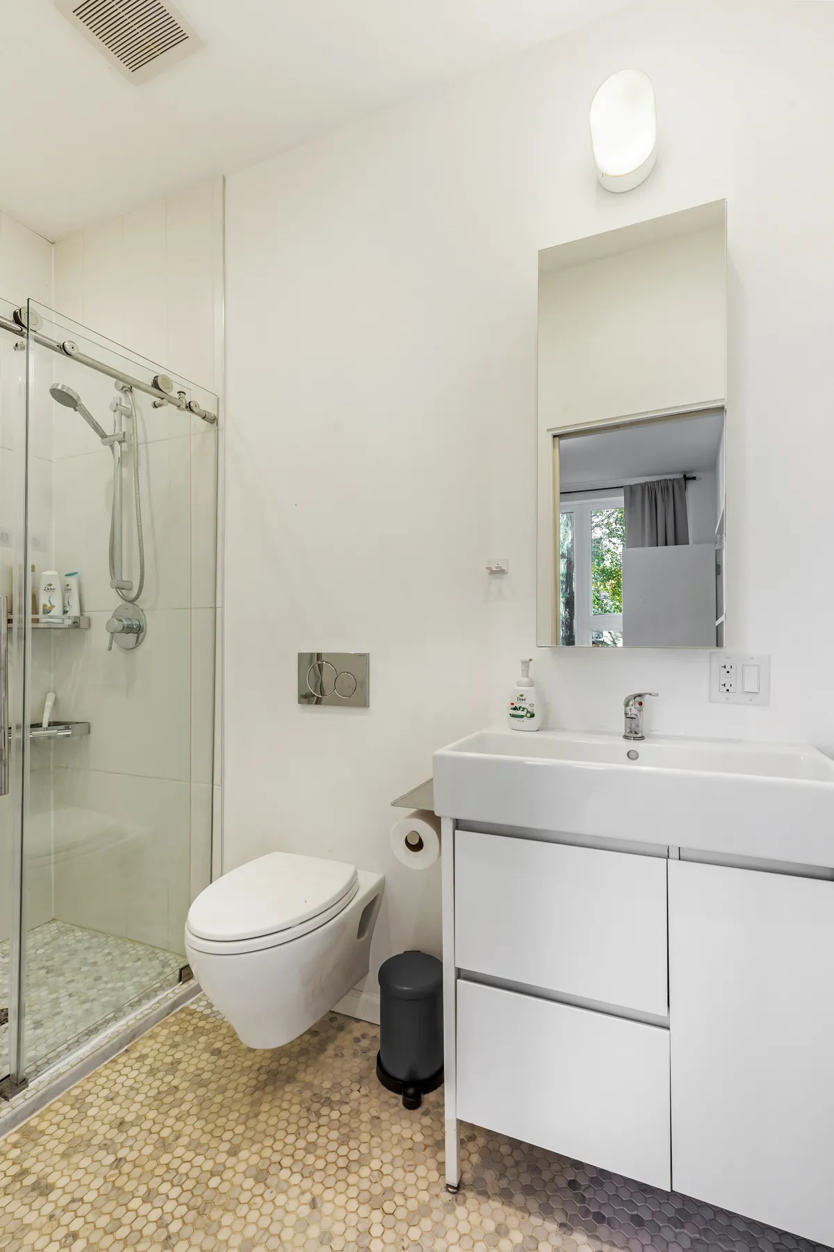 522 N CLAREMONT AVE 60612-unit#01-Chicago-IL