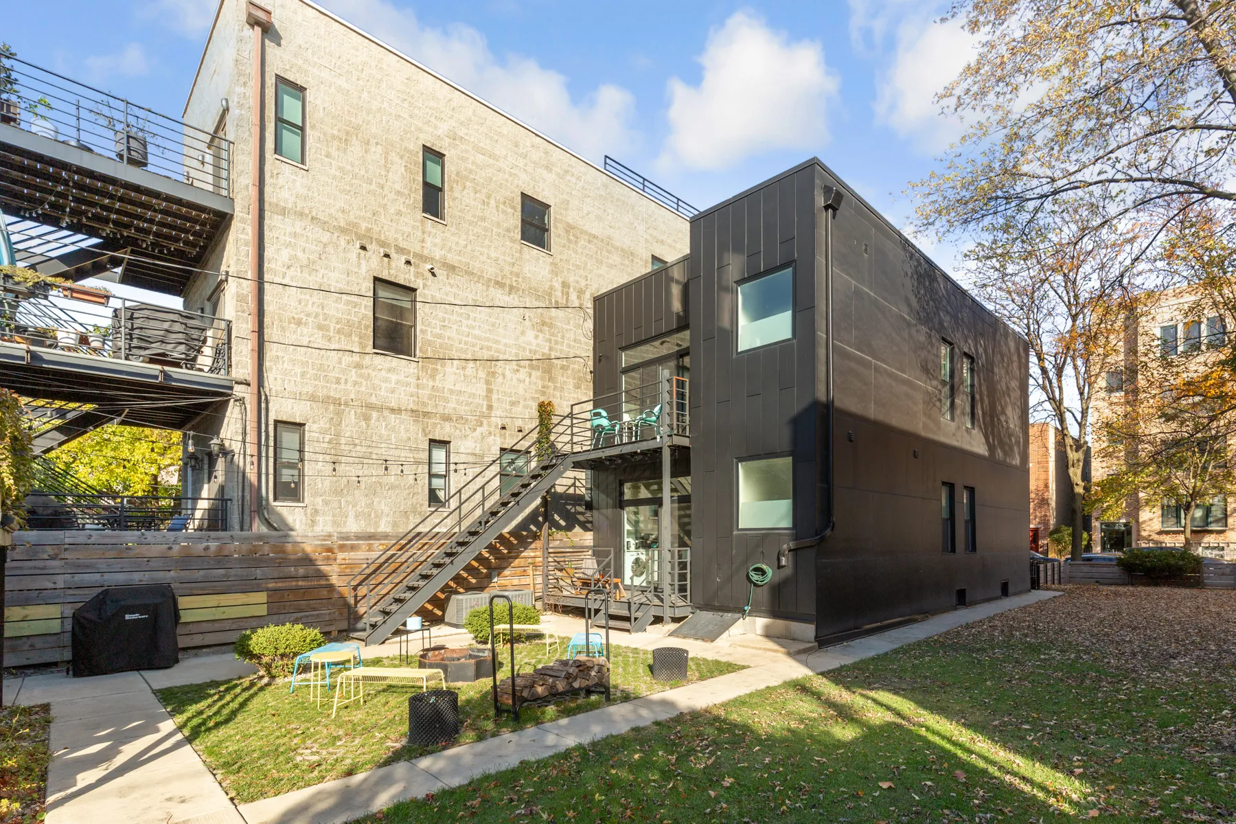 522 N CLAREMONT AVE 60612-unit#01-Chicago-IL