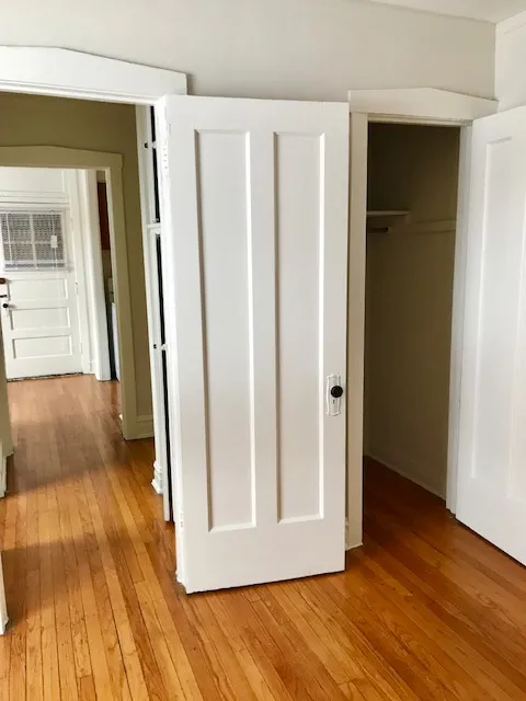 6606 N Ashland Ave 60626 60626-unit#2G-Chicago-IL