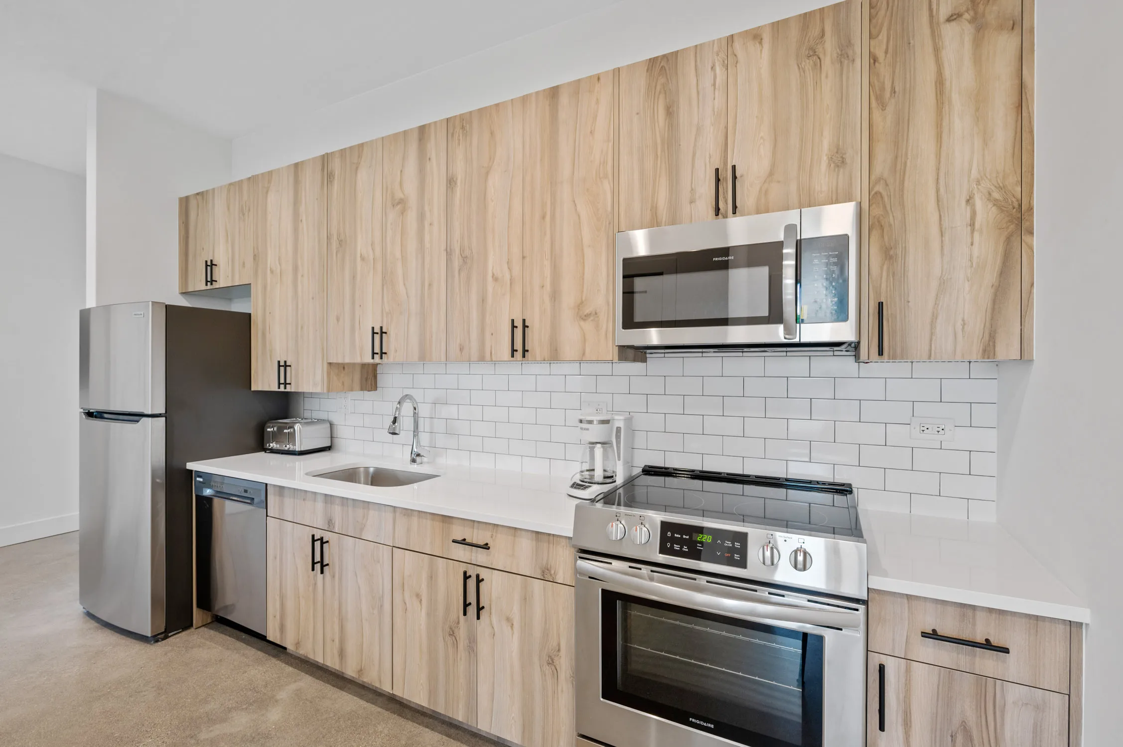 2423 S State St 60616 60616-Common Prairie-Chicago-IL