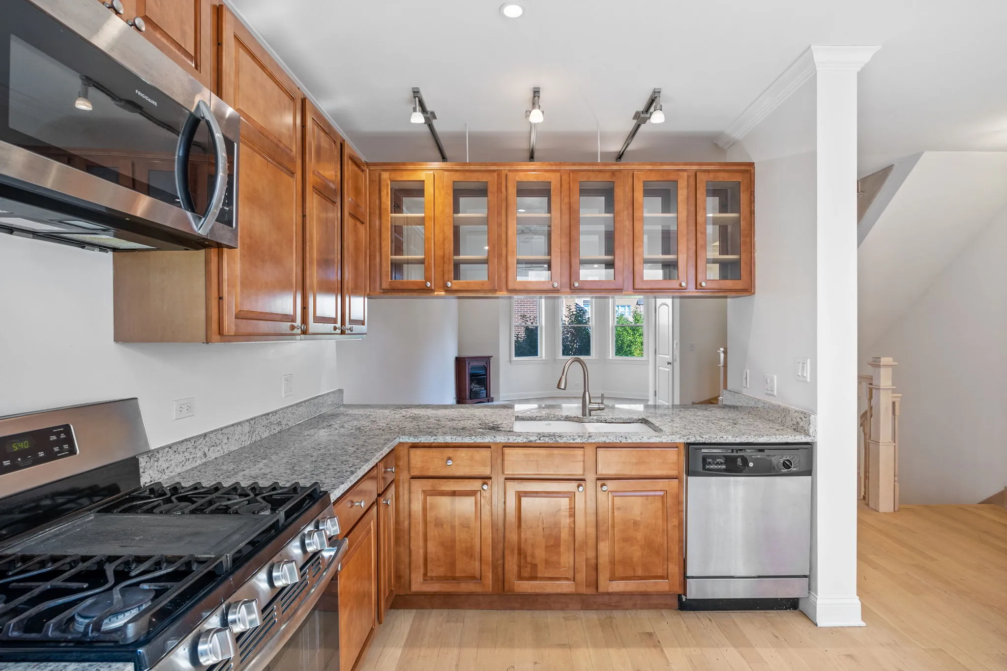 S Hale Ave 60643 60643-unit#3B-Chicago-IL