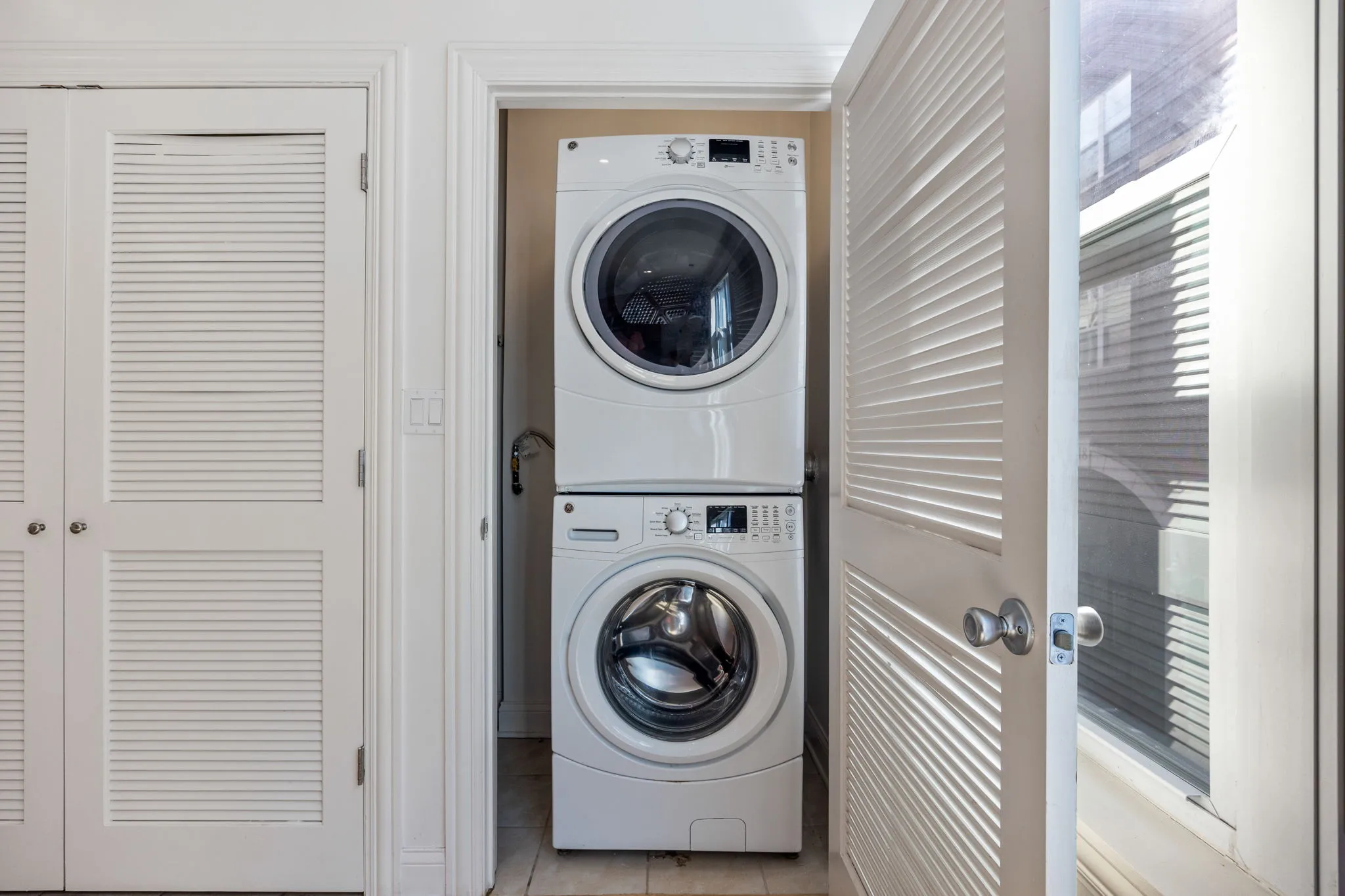 S Hale Ave 60643 60643-unit#3B-Chicago-IL