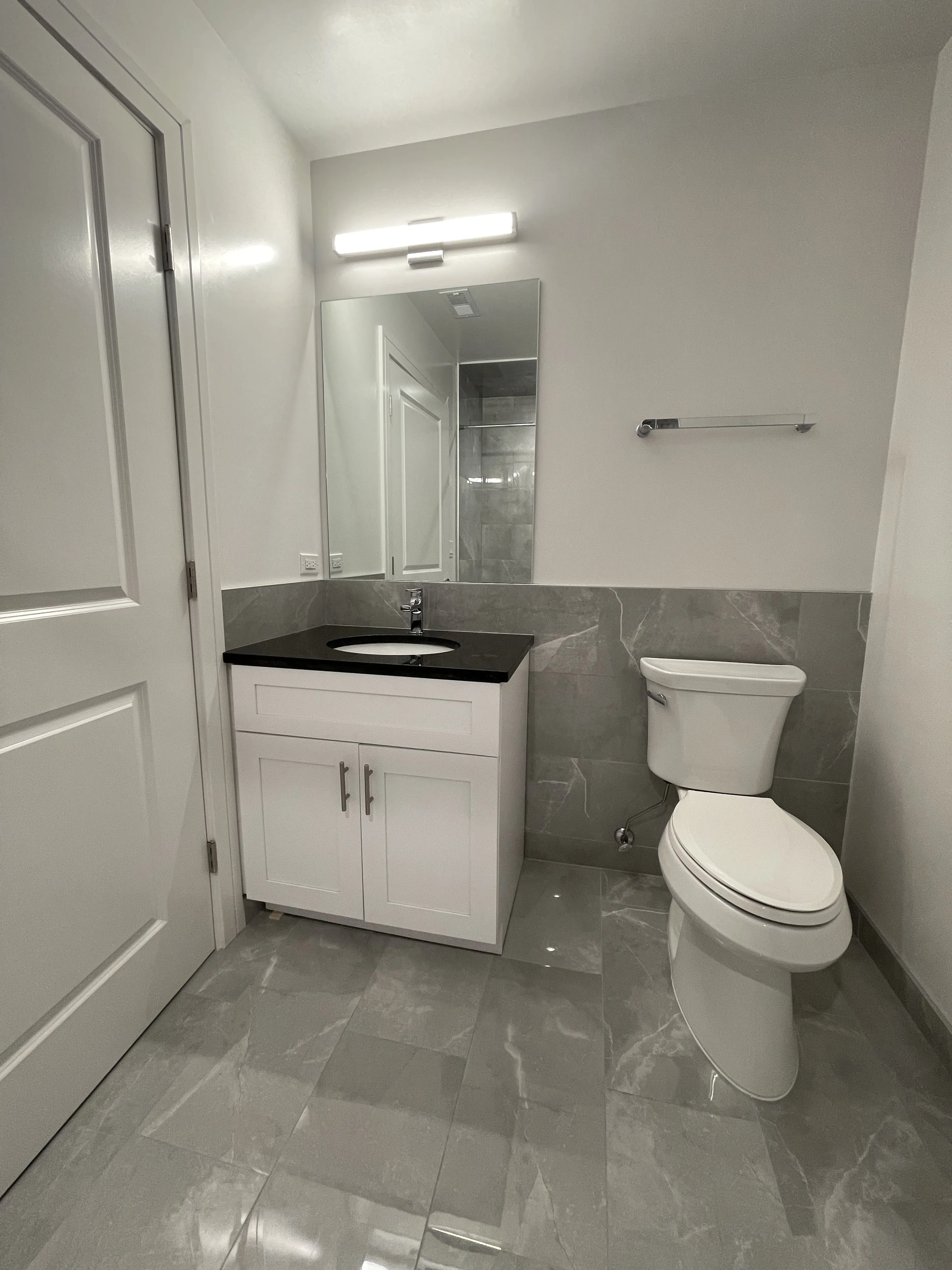 1370 W Greenleaf Ave   60626 60626-1370 W Greenleaf-Chicago-IL