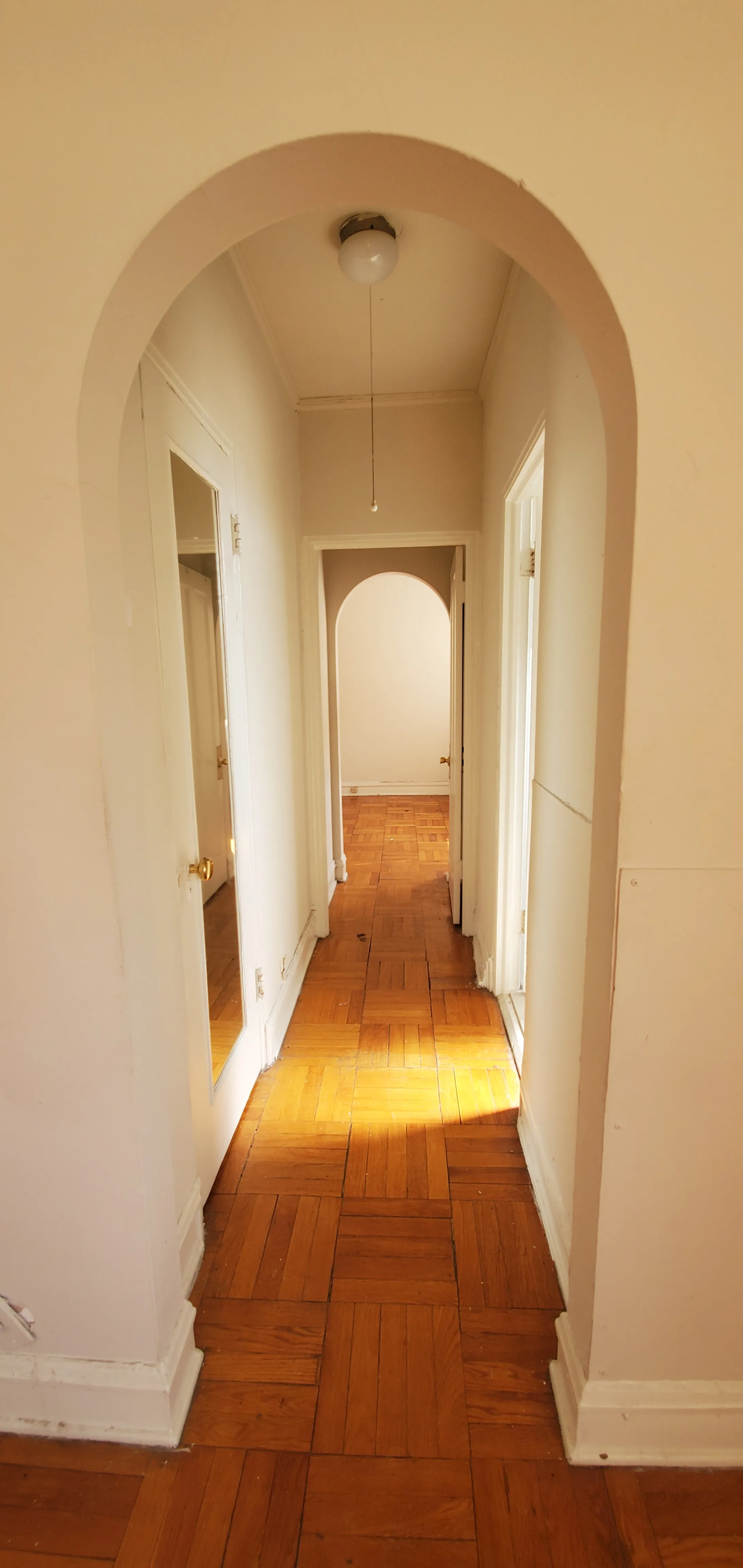 1628 W Sherwin Ave 60626 60626-unit#207-Chicago-IL