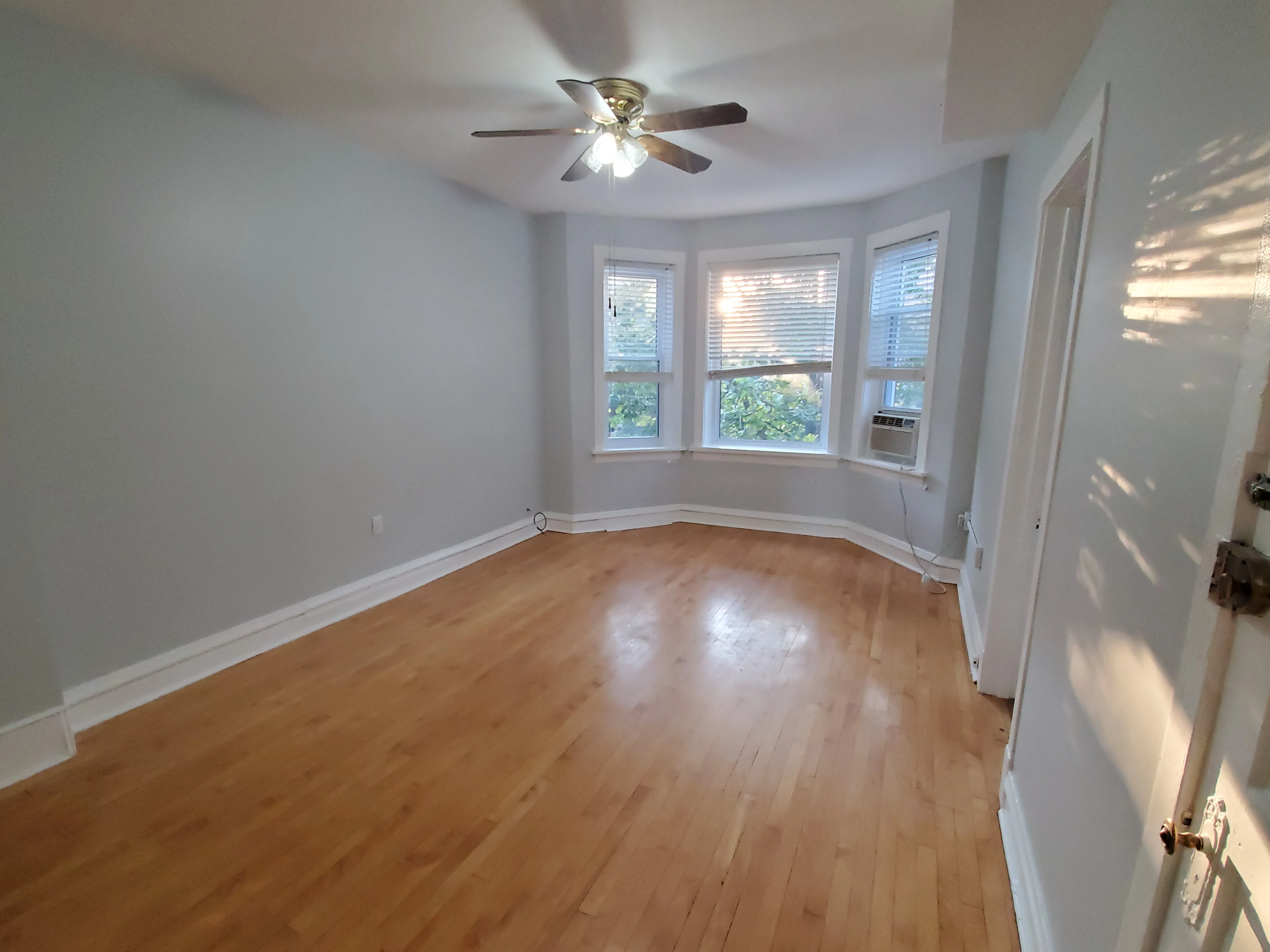 N California Ave 60647-unit#2-Chicago-IL