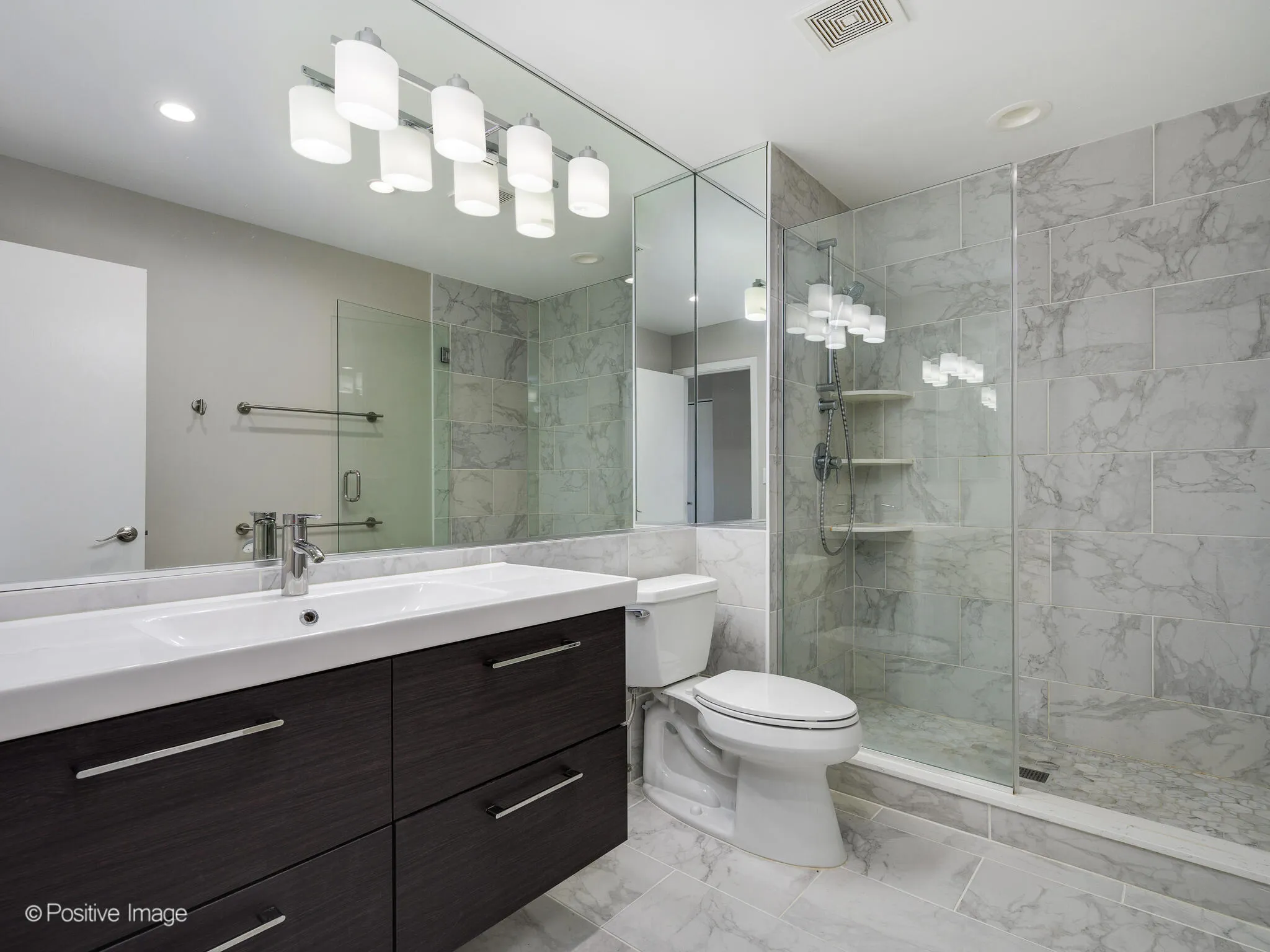 2373 N Wayne Ave   60614 60614-Lakewood Commons -Chicago-IL