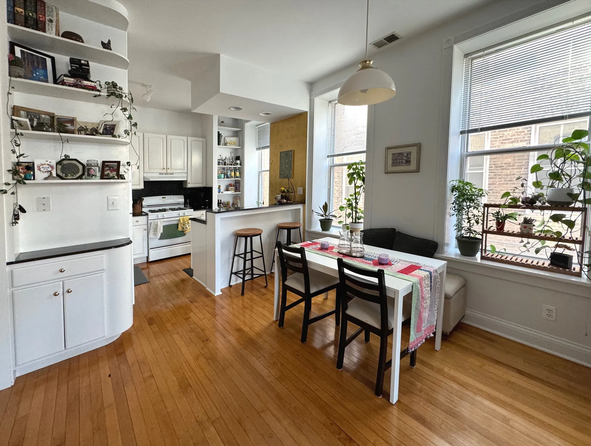 1911 W DIVISION ST 60622-unit#2-Chicago-IL