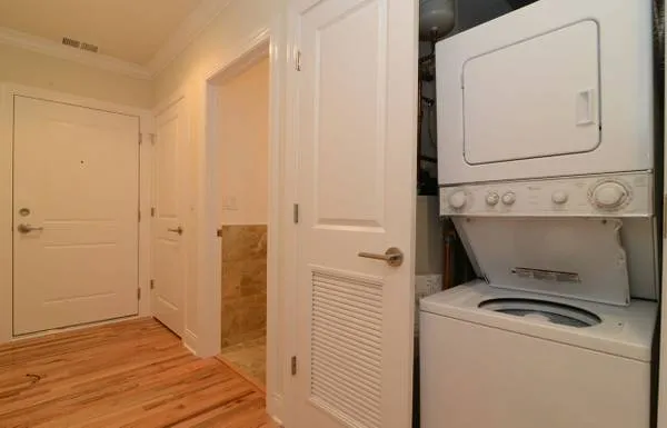 4520 N Beacon St   60640 60640-4520 N Beacon-Chicago-IL