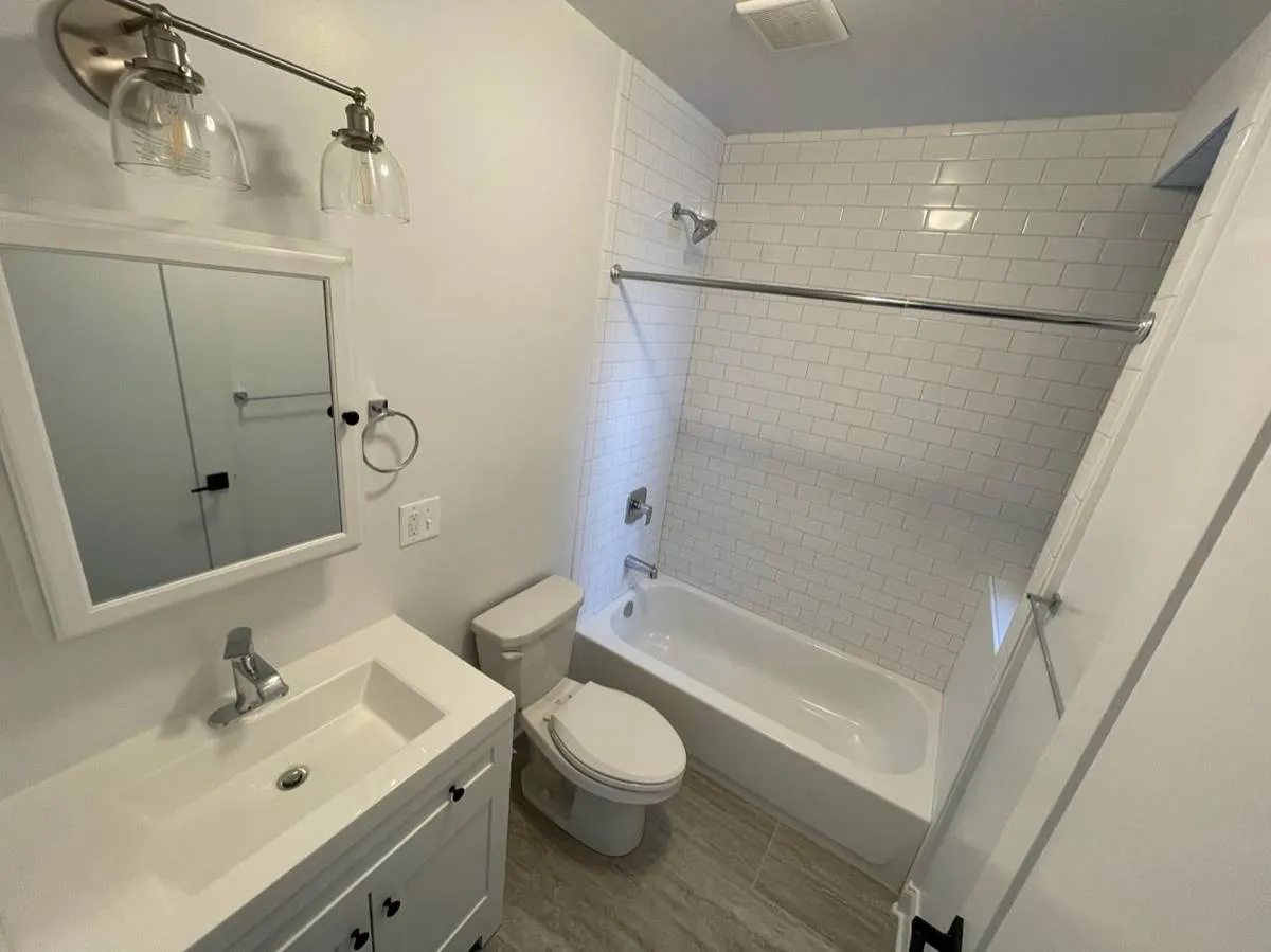 3409 W Fullerton Ave   60647 60647-unit#2A-Chicago-IL