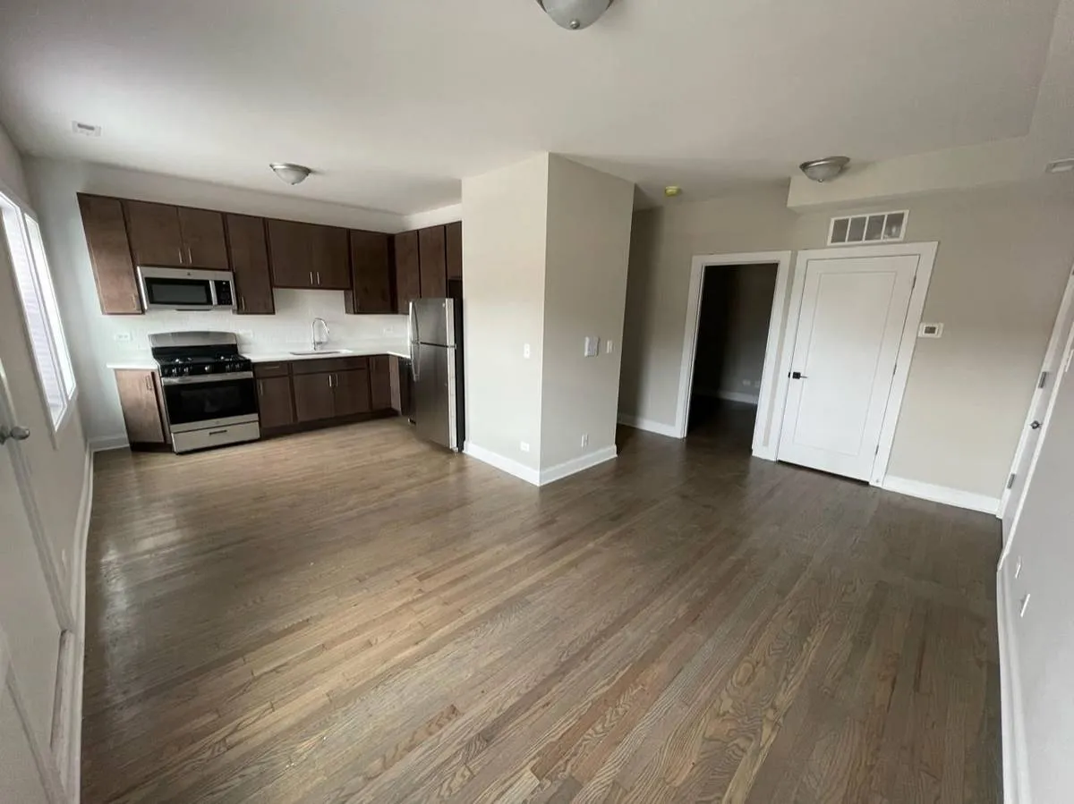 3409 W Fullerton Ave   60647 60647-unit#2A-Chicago-IL