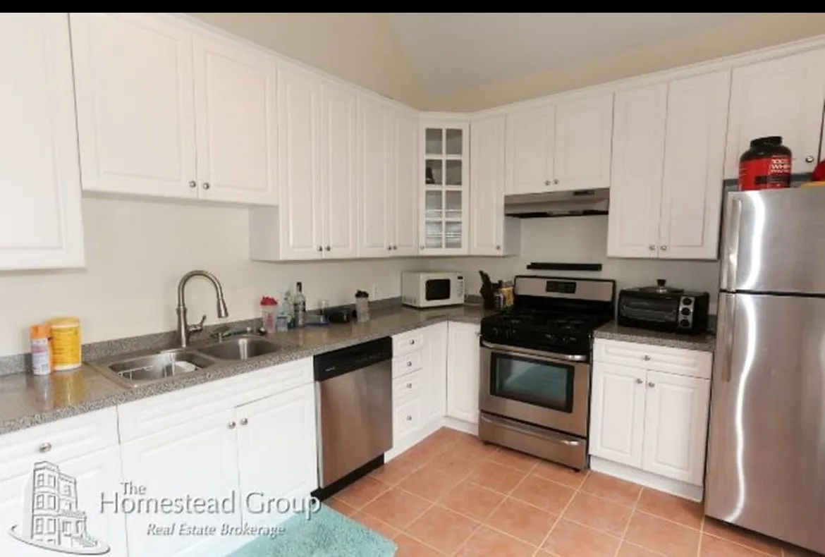 3341 N Bell Ave   60618 60618-Coach House-unit#Coach-Chicago-IL