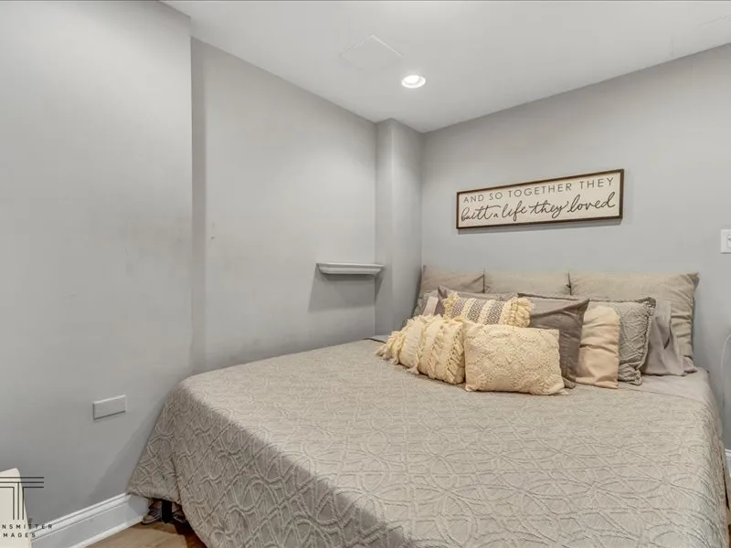 2310 W HURON ST 60612-unit#1G-Chicago-IL