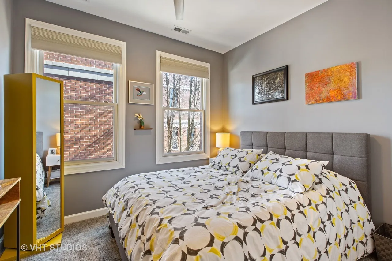 2040 W Le Moyne St   60622 60622-unit#E-Chicago-IL