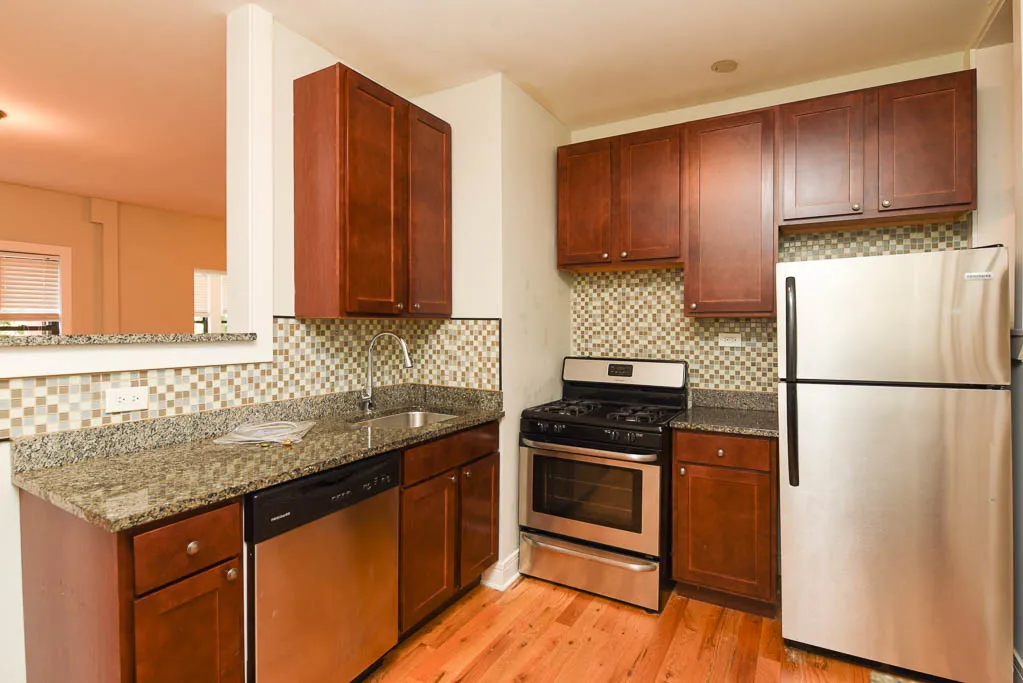 4421 N WOLCOTT AVE 60640-4421-27 North Wolcott-Chicago-IL