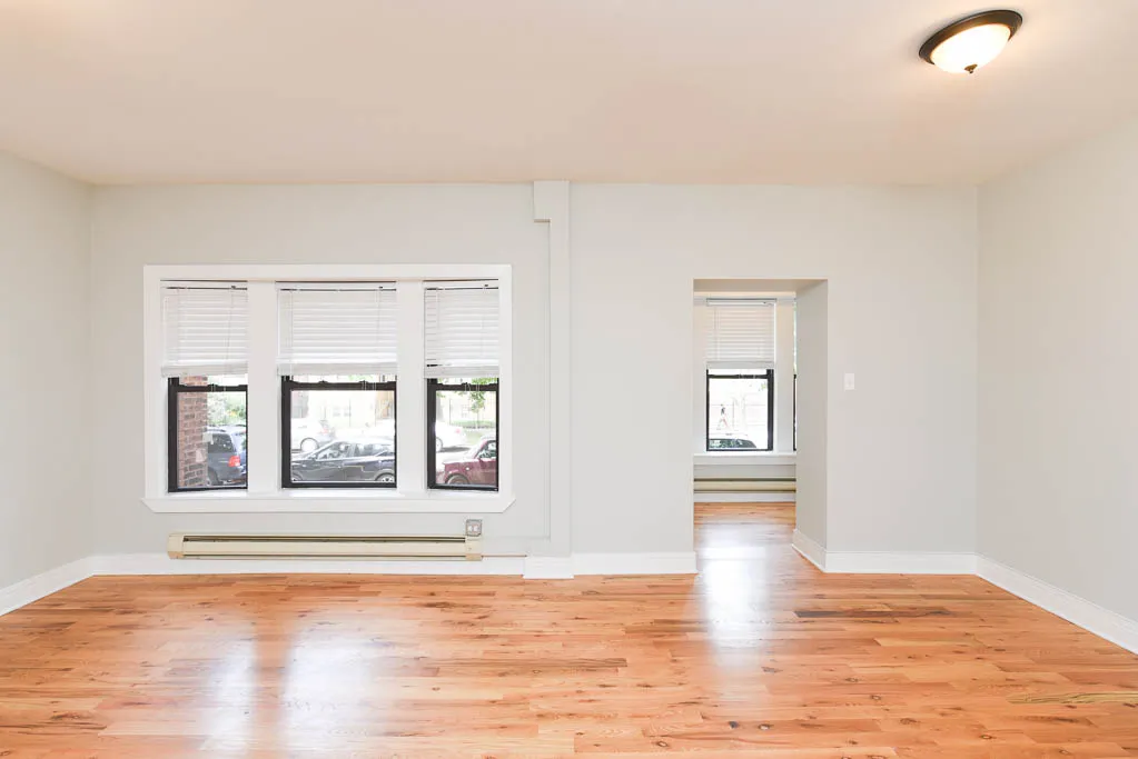 4421 N WOLCOTT AVE 60640-4421-27 North Wolcott-Chicago-IL