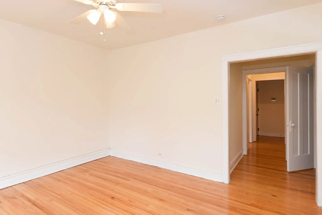 3823-29 North Fremont Apartments
