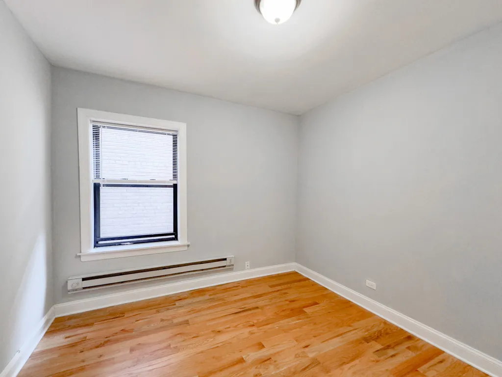 3720 N Pine Grove Ave 60613 60613-3720 N. Pine Grove-Chicago-IL