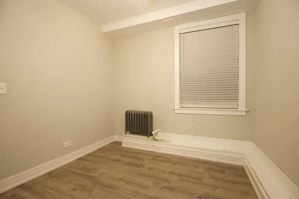 4851 N DAMEN AVE 60625-4851 North Damen-Chicago-IL