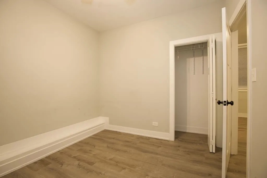 4851 N DAMEN AVE 60625-4851 North Damen-Chicago-IL