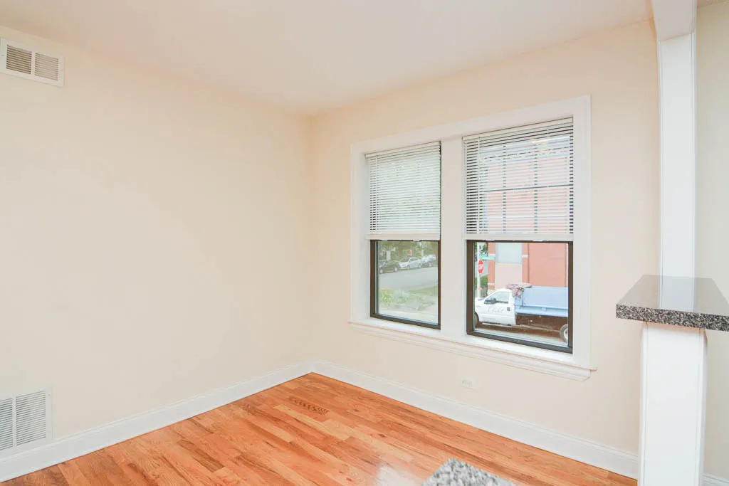 1101 W WELLINGTON AVE 60657-1101-03 West Wellington-Chicago-IL