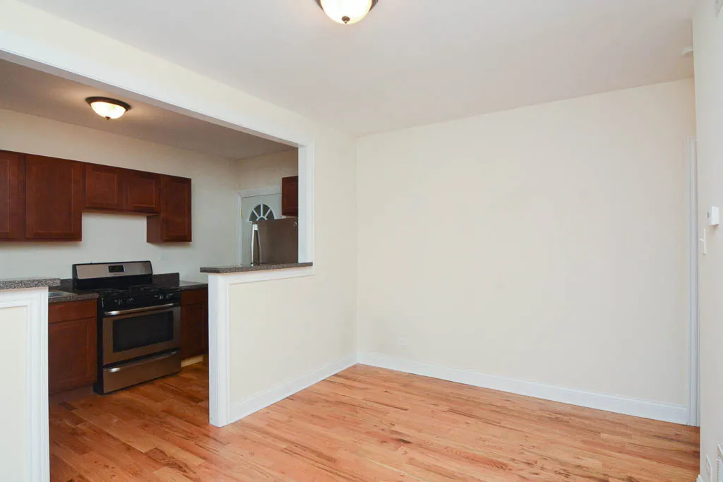 1101 W WELLINGTON AVE 60657-1101-03 West Wellington-Chicago-IL