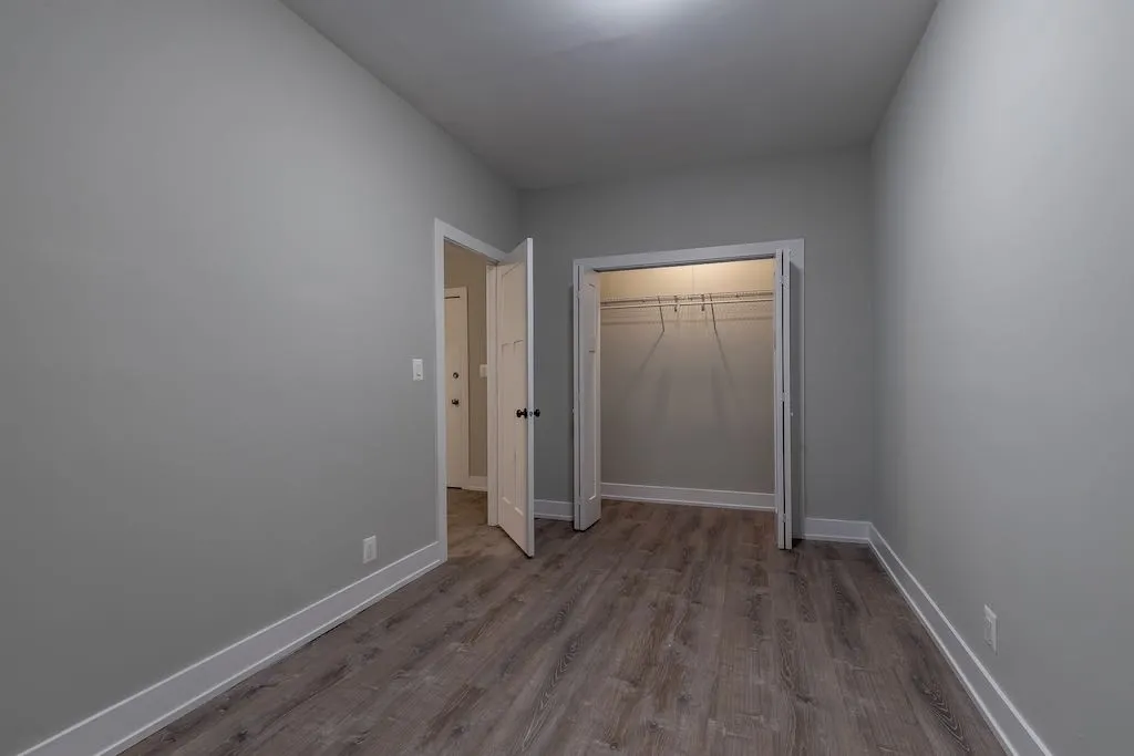 635 W BARRY AVE 60657-635 West Barry-Chicago-IL