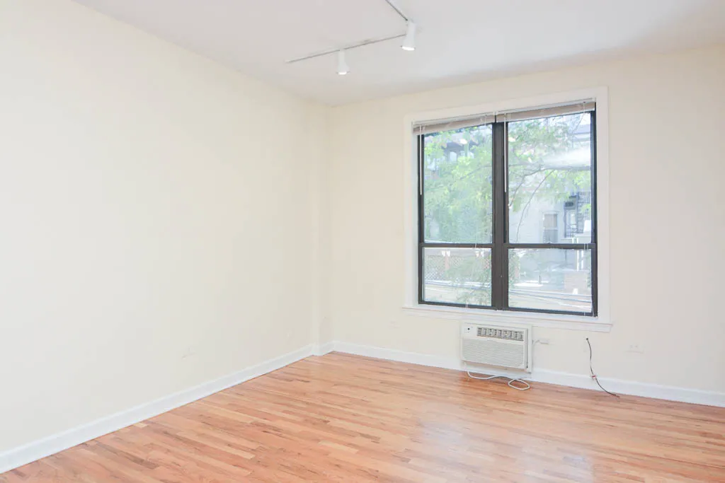 1425 N DEARBORN PKWY 60610-1425 North Dearborn-Chicago-IL