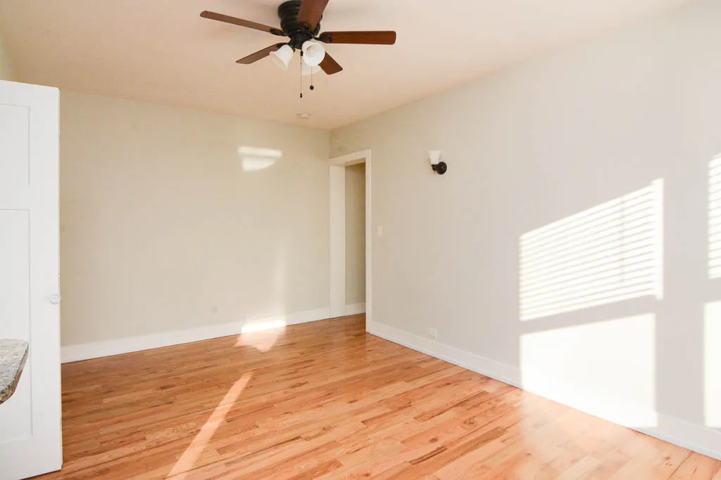 540 West Wellington Apartments