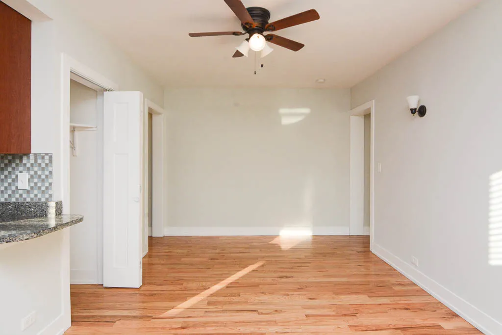 540 West Wellington Apartments