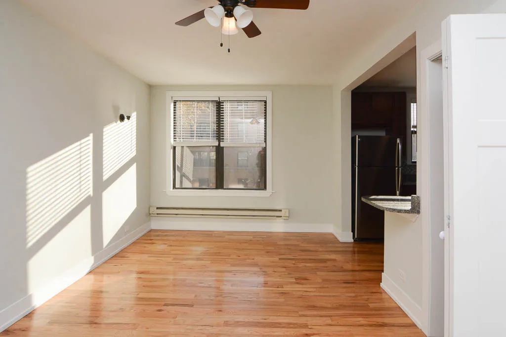 540 West Wellington Apartments