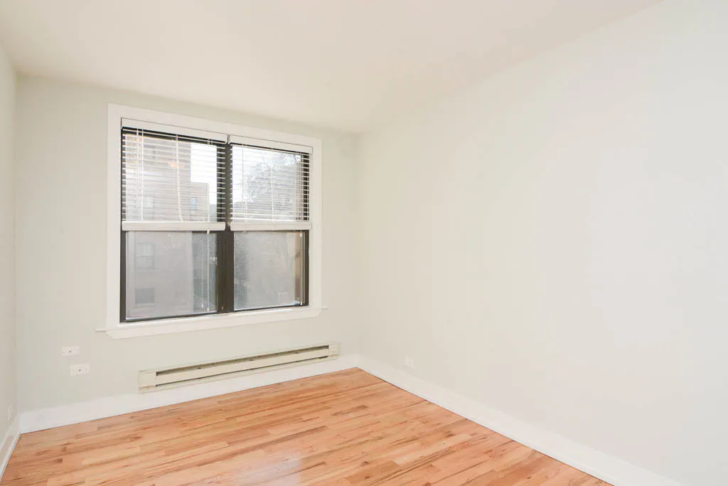 540 West Wellington Apartments