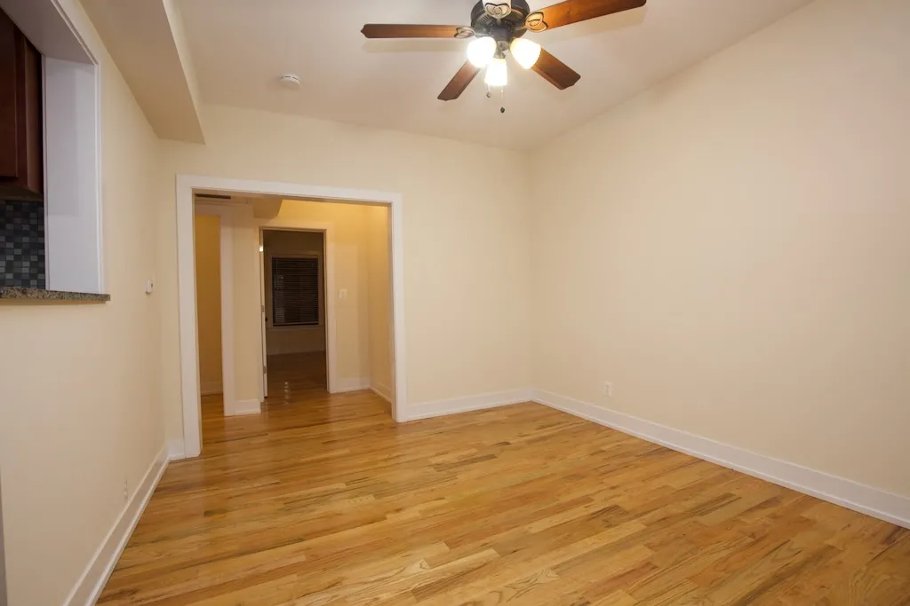 3517 N RACINE AVE 60657-3517-25 North Racine-Chicago-IL