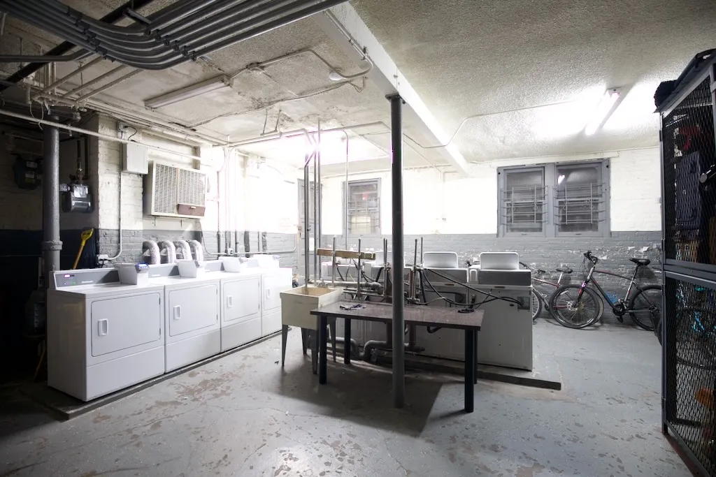 3517 N RACINE AVE 60657-3517-25 North Racine-Chicago-IL