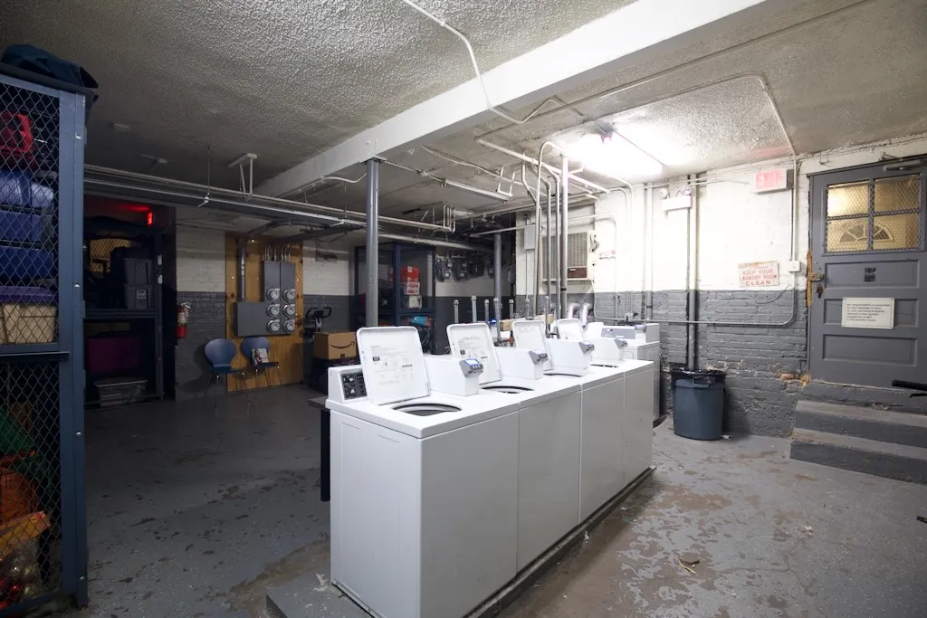 3517 N RACINE AVE 60657-3517-25 North Racine-Chicago-IL