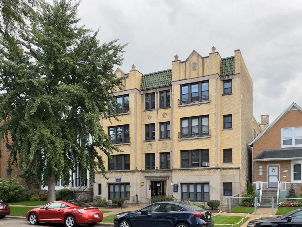 4737 N HERMITAGE AVE 60640-4737 North Hermitage-Chicago-IL