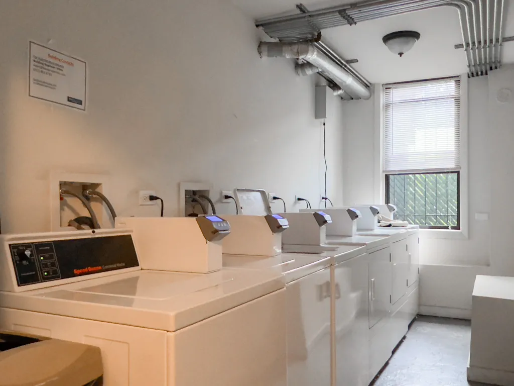 4737 N HERMITAGE AVE 60640-4737 North Hermitage-Chicago-IL