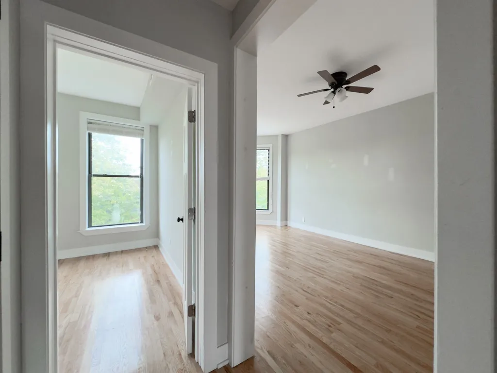 627-47 W OAKDALE AVE 60657-627 West Oakdale-Chicago-IL