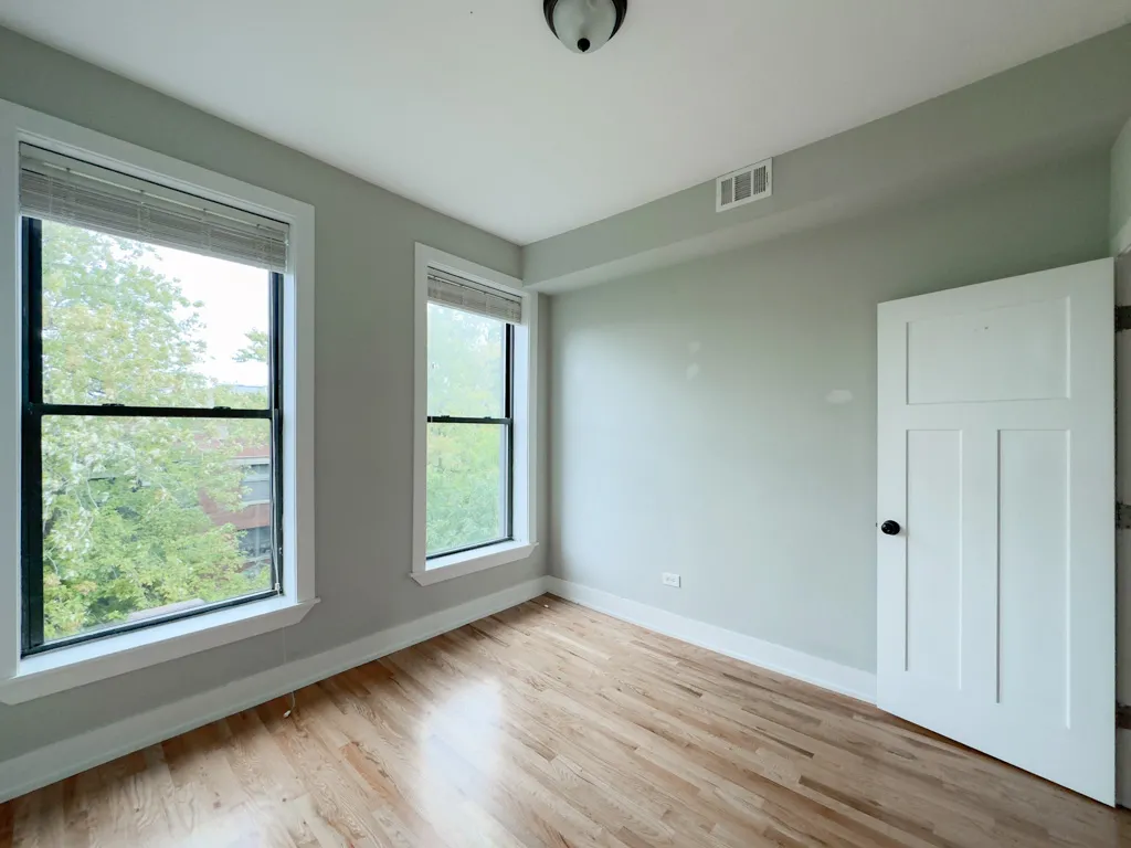 627-47 W OAKDALE AVE 60657-627 West Oakdale-Chicago-IL