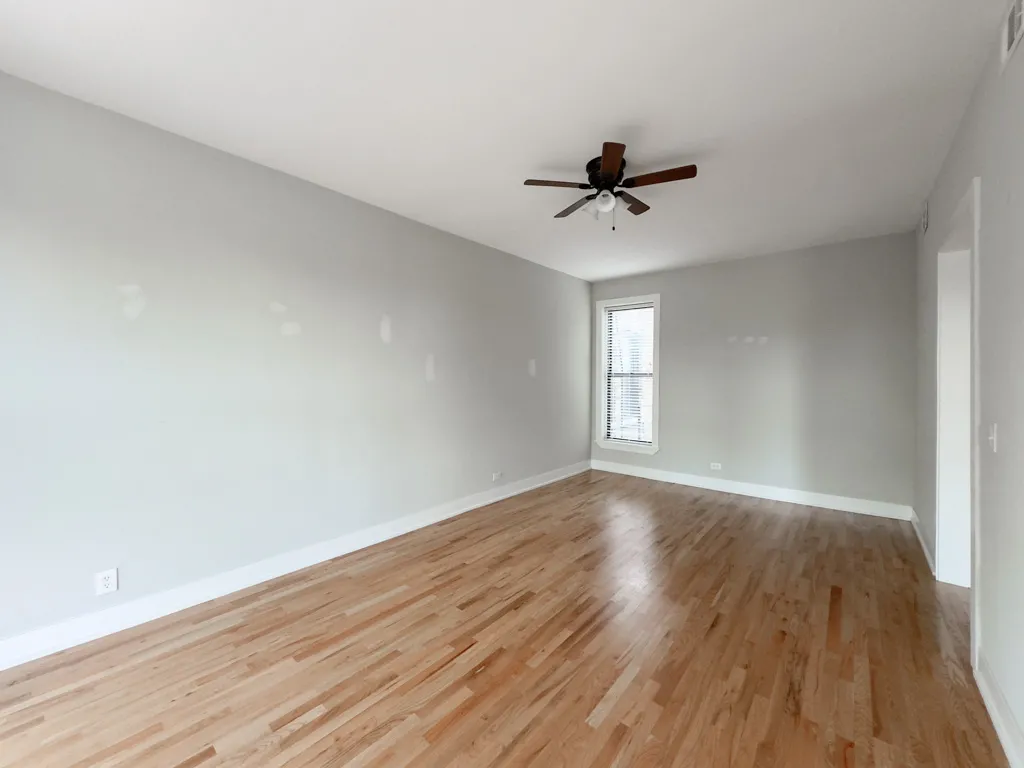 627-47 W OAKDALE AVE 60657-627 West Oakdale-Chicago-IL