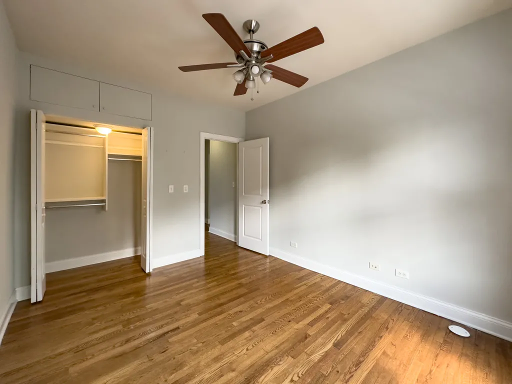 740 W ADDISON ST 60613-740-50 West Addison-Chicago-IL