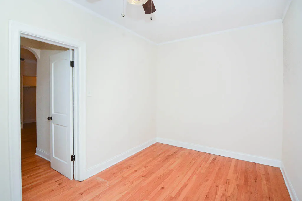 4614 N Paulina St   60640 60640-4614 North Paulina-Chicago-IL